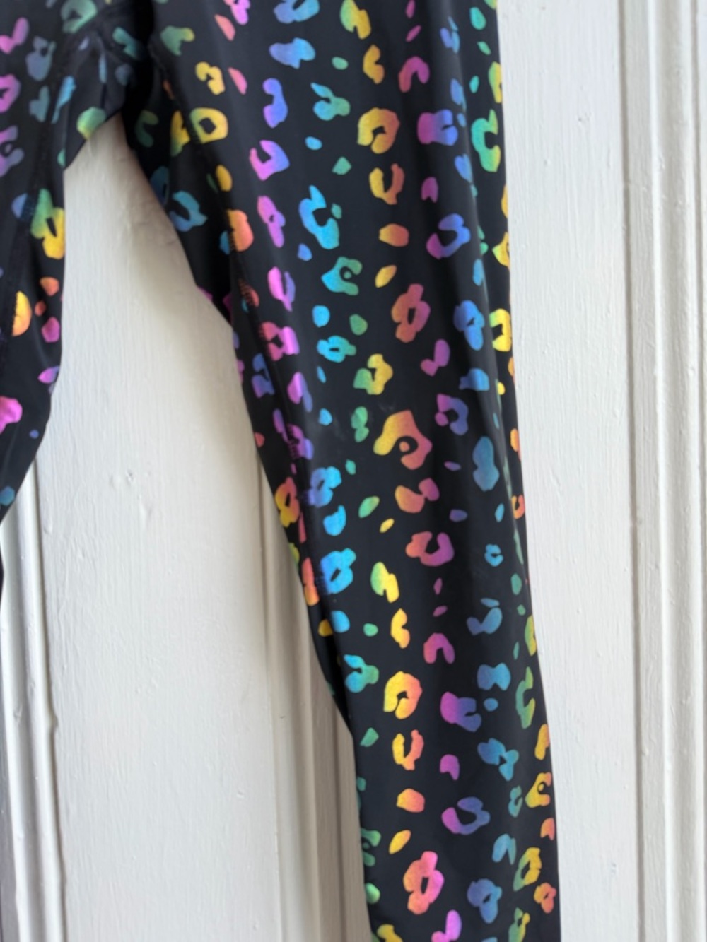 Terez Rainbow Cheetah Foil UpLift Leggings